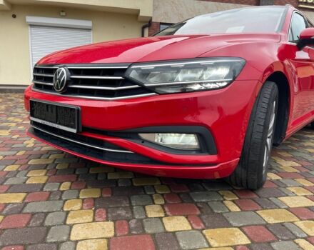 Красный Фольксваген Пассат Вариант, объемом двигателя 2 л и пробегом 240 тыс. км за 19900 $, фото 5 на Automoto.ua