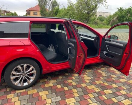 Красный Фольксваген Пассат Вариант, объемом двигателя 1.98 л и пробегом 241 тыс. км за 20500 $, фото 13 на Automoto.ua