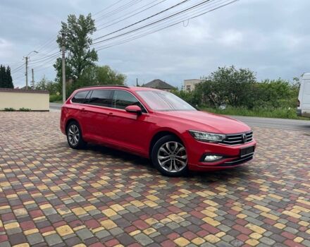 Красный Фольксваген Пассат Вариант, объемом двигателя 2 л и пробегом 240 тыс. км за 19900 $, фото 16 на Automoto.ua