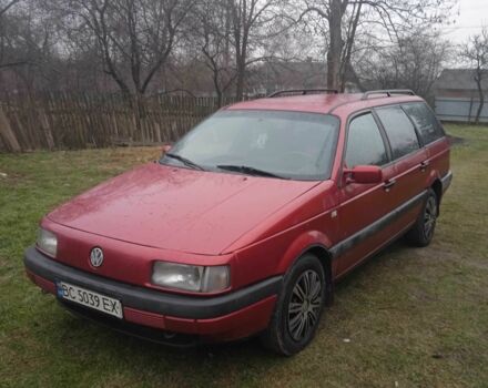 Красный Фольксваген Пассат Вариант, объемом двигателя 1.9 л и пробегом 500 тыс. км за 2285 $, фото 1 на Automoto.ua