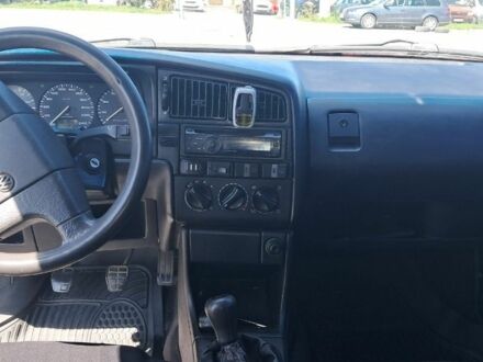 Фольксваген Пассат Варіант 1992 у Рівному на Automoto.ua Червоний Фольксваген Пассат Варіант, об'ємом двигуна 1.8 л та пробігом 381 тис. км за 1800 $, фото 1 на Automoto.ua