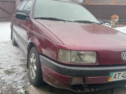 Красный Фольксваген Пассат Вариант, объемом двигателя 2 л и пробегом 430 тыс. км за 1850 $, фото 1 на Automoto.ua