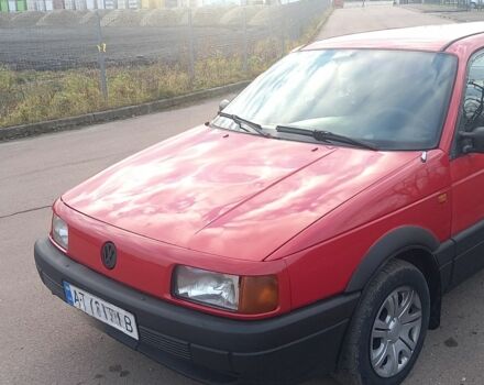 Червоний Фольксваген Пассат Варіант, об'ємом двигуна 1.8 л та пробігом 350 тис. км за 1200 $, фото 1 на Automoto.ua