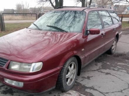 Фольксваген Пассат Варіант 1994 у Жашкове на Automoto.ua Червоний Фольксваген Пассат Варіант, об'ємом двигуна 2 л та пробігом 750 тис. км за 1900 $, фото 1 на Automoto.ua