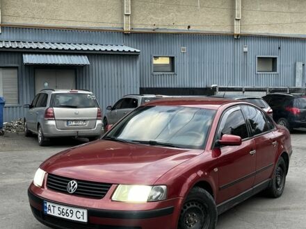 Фольксваген Пассат Вариант 1999 в Коломые на Automoto.ua Красный Фольксваген Пассат Вариант, объемом двигателя 1.6 л и пробегом 380 тыс. км за 2899 $, фото 1 на Automoto.ua
