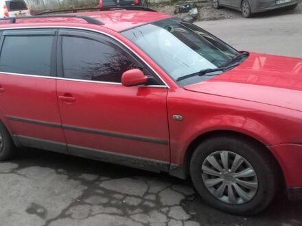Красный Фольксваген Пассат Вариант, объемом двигателя 1.9 л и пробегом 500 тыс. км за 2400 $, фото 1 на Automoto.ua
