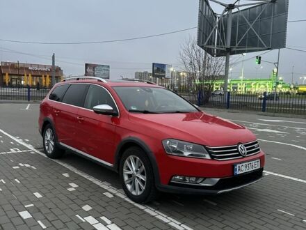 Фольксваген Пассат Вариант 2014 в Луцке на Automoto.ua Красный Фольксваген Пассат Вариант, объемом двигателя 2 л и пробегом 3 тыс. км за 12750 $, фото 1 на Automoto.ua