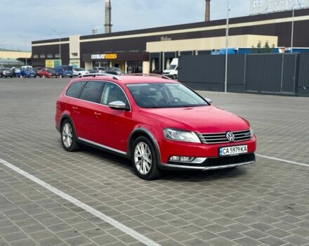 Червоний Фольксваген Пассат Варіант, об'ємом двигуна 2 л та пробігом 280 тис. км за 11700 $, фото 1 на Automoto.ua