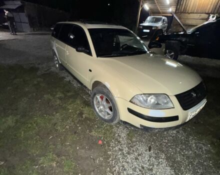 Желтый Фольксваген Пассат Вариант, объемом двигателя 1.9 л и пробегом 38 тыс. км за 2900 $, фото 4 на Automoto.ua