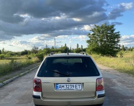 Желтый Фольксваген Пассат Вариант, объемом двигателя 1.6 л и пробегом 200 тыс. км за 4200 $, фото 2 на Automoto.ua