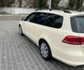 Желтый Фольксваген Пассат Вариант, объемом двигателя 2 л и пробегом 380 тыс. км за 8200 $, фото 5 на Automoto.ua