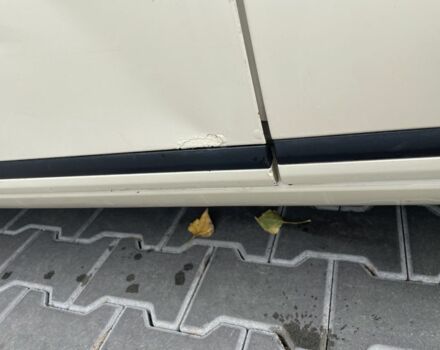 Желтый Фольксваген Пассат Вариант, объемом двигателя 2 л и пробегом 380 тыс. км за 8200 $, фото 7 на Automoto.ua