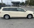 Желтый Фольксваген Пассат Вариант, объемом двигателя 2 л и пробегом 380 тыс. км за 8200 $, фото 3 на Automoto.ua