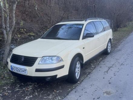 Желтый Фольксваген Пассат Вариант, объемом двигателя 1.9 л и пробегом 38 тыс. км за 2900 $, фото 1 на Automoto.ua