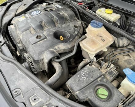 Серый Фольксваген Пассат Вариант, объемом двигателя 1.9 л и пробегом 408 тыс. км за 4500 $, фото 8 на Automoto.ua