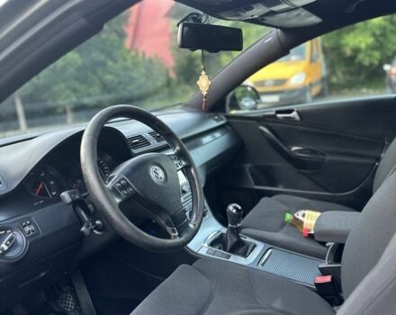 Серый Фольксваген Пассат Вариант, объемом двигателя 2 л и пробегом 337 тыс. км за 4950 $, фото 5 на Automoto.ua