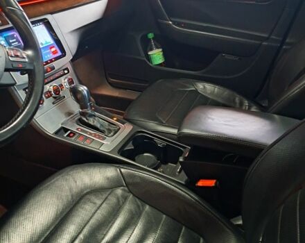 Сірий Фольксваген Пассат Варіант, об'ємом двигуна 2 л та пробігом 206 тис. км за 12900 $, фото 7 на Automoto.ua