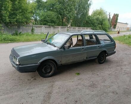 Серый Фольксваген Пассат Вариант, объемом двигателя 1.8 л и пробегом 544 тыс. км за 900 $, фото 1 на Automoto.ua