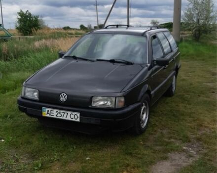 Серый Фольксваген Пассат Вариант, объемом двигателя 1.6 л и пробегом 300 тыс. км за 3000 $, фото 3 на Automoto.ua