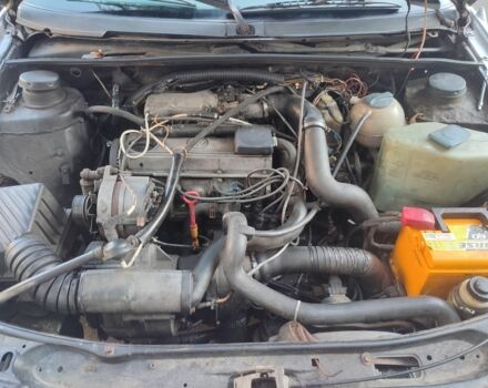 Серый Фольксваген Пассат Вариант, объемом двигателя 1.8 л и пробегом 25 тыс. км за 900 $, фото 7 на Automoto.ua