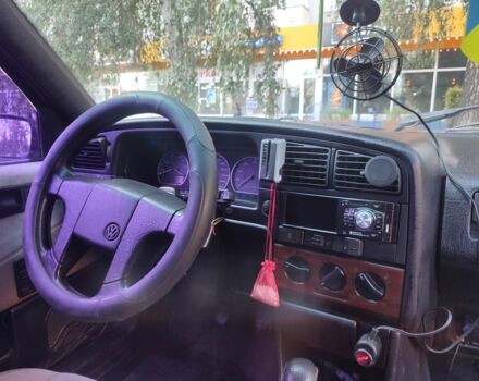 Серый Фольксваген Пассат Вариант, объемом двигателя 1.8 л и пробегом 25 тыс. км за 900 $, фото 6 на Automoto.ua