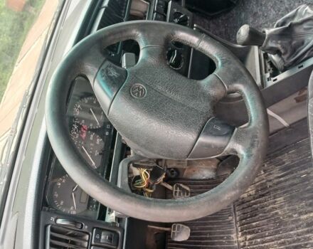 Сірий Фольксваген Пассат Варіант, об'ємом двигуна 0 л та пробігом 1000 тис. км за 1922 $, фото 1 на Automoto.ua