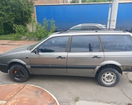 Сірий Фольксваген Пассат Варіант, об'ємом двигуна 0 л та пробігом 1000 тис. км за 1922 $, фото 2 на Automoto.ua