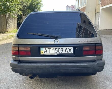 Серый Фольксваген Пассат Вариант, объемом двигателя 2 л и пробегом 100 тыс. км за 2100 $, фото 6 на Automoto.ua