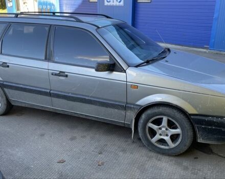 Фольксваген Пассат Варіант 1993 у Стрые на Automoto.ua Сірий Фольксваген Пассат Варіант, об'ємом двигуна 1.6 л та пробігом 3 тис. км за 1867 $, фото 2 на Automoto.ua
