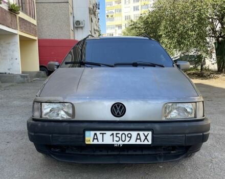 Серый Фольксваген Пассат Вариант, объемом двигателя 2 л и пробегом 100 тыс. км за 2100 $, фото 11 на Automoto.ua