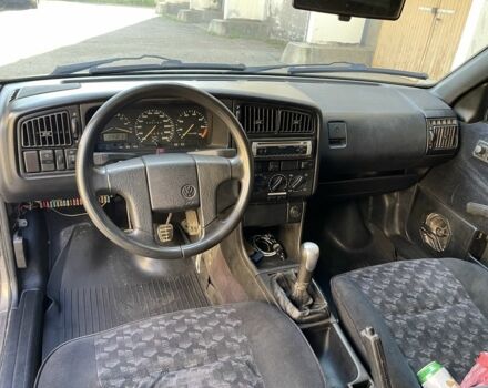 Серый Фольксваген Пассат Вариант, объемом двигателя 2 л и пробегом 100 тыс. км за 2100 $, фото 22 на Automoto.ua