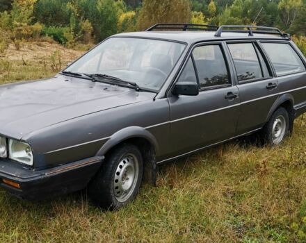 Серый Фольксваген Пассат Вариант, объемом двигателя 1.8 л и пробегом 330 тыс. км за 999 $, фото 5 на Automoto.ua