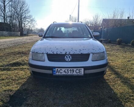 Фольксваген Пассат Варіант 1998 у Бердичеве на Automoto.ua Сірий Фольксваген Пассат Варіант, об'ємом двигуна 1.9 л та пробігом 430 тис. км за 3200 $, фото 2 на Automoto.ua