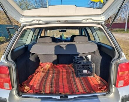 Фольксваген Пассат Варіант 1998 у Бердичеве на Automoto.ua Сірий Фольксваген Пассат Варіант, об'ємом двигуна 1.9 л та пробігом 430 тис. км за 3200 $, фото 5 на Automoto.ua