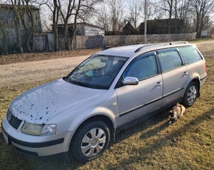 Фольксваген Пассат Варіант 1998 у Бердичеве на Automoto.ua Сірий Фольксваген Пассат Варіант, об'ємом двигуна 1.9 л та пробігом 430 тис. км за 3200 $, фото 1 на Automoto.ua