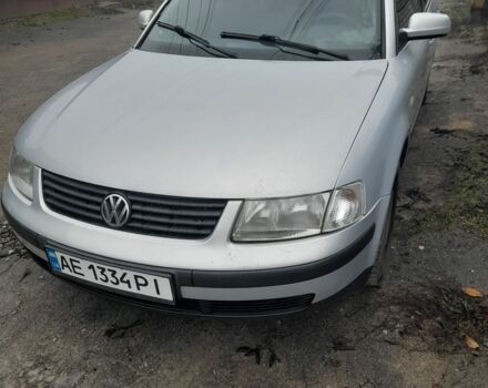 Сірий Фольксваген Пассат Варіант, об'ємом двигуна 1.6 л та пробігом 382 тис. км за 3200 $, фото 3 на Automoto.ua