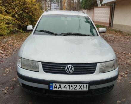 Серый Фольксваген Пассат Вариант, объемом двигателя 1.9 л и пробегом 397 тыс. км за 2800 $, фото 1 на Automoto.ua