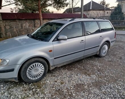 Сірий Фольксваген Пассат Варіант, об'ємом двигуна 0 л та пробігом 1000 тис. км за 1200 $, фото 2 на Automoto.ua