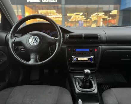 Сірий Фольксваген Пассат Варіант, об'ємом двигуна 2 л та пробігом 254 тис. км за 3990 $, фото 15 на Automoto.ua