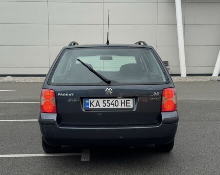 Сірий Фольксваген Пассат Варіант, об'ємом двигуна 2 л та пробігом 254 тис. км за 3990 $, фото 3 на Automoto.ua