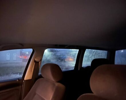 Сірий Фольксваген Пассат Варіант, об'ємом двигуна 2 л та пробігом 220 тис. км за 2800 $, фото 7 на Automoto.ua