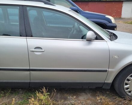 Фольксваген Пассат Вариант 2001 в Киеве на Automoto.ua Серый Фольксваген Пассат Вариант, объемом двигателя 1.6 л и пробегом 293 тыс. км за 3700 $, фото 3 на Automoto.ua