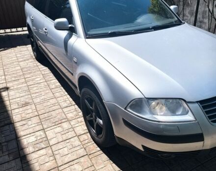 Серый Фольксваген Пассат Вариант, объемом двигателя 1.8 л и пробегом 402 тыс. км за 4200 $, фото 1 на Automoto.ua