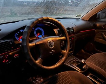 Сірий Фольксваген Пассат Варіант, об'ємом двигуна 2 л та пробігом 220 тис. км за 2800 $, фото 4 на Automoto.ua