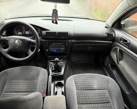 Серый Фольксваген Пассат Вариант, объемом двигателя 1.6 л и пробегом 260 тыс. км за 3499 $, фото 9 на Automoto.ua