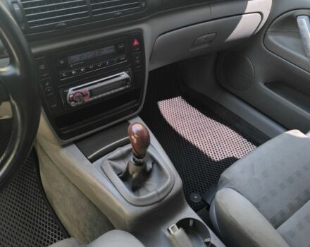 Серый Фольксваген Пассат Вариант, объемом двигателя 1.8 л и пробегом 402 тыс. км за 4200 $, фото 4 на Automoto.ua