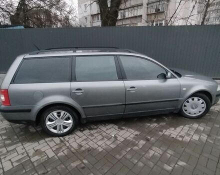 Сірий Фольксваген Пассат Варіант, об'ємом двигуна 1.6 л та пробігом 343 тис. км за 4100 $, фото 1 на Automoto.ua