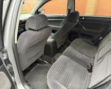 Серый Фольксваген Пассат Вариант, объемом двигателя 1.6 л и пробегом 260 тыс. км за 3499 $, фото 13 на Automoto.ua