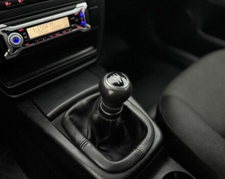 Сірий Фольксваген Пассат Варіант, об'ємом двигуна 2 л та пробігом 254 тис. км за 3990 $, фото 13 на Automoto.ua