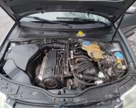 Сірий Фольксваген Пассат Варіант, об'ємом двигуна 1.6 л та пробігом 343 тис. км за 4100 $, фото 4 на Automoto.ua